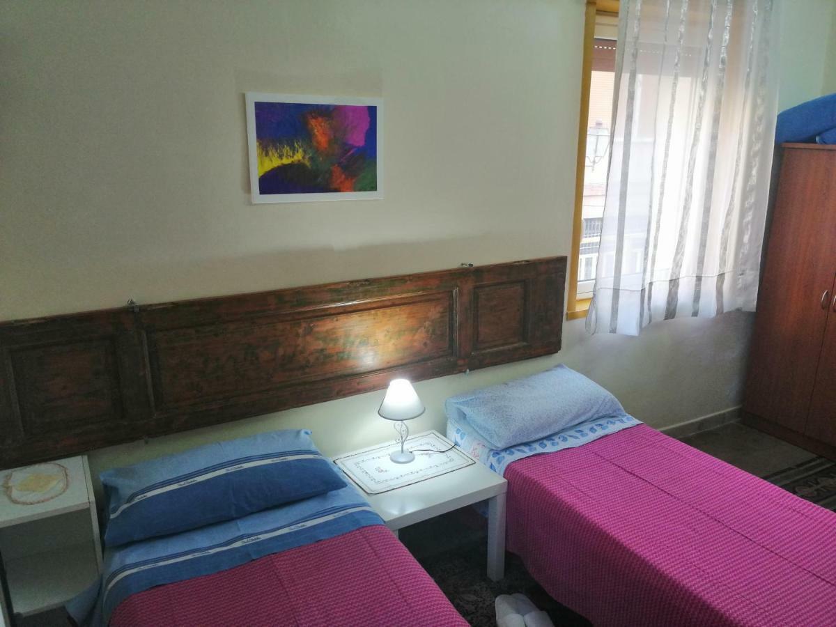 아라고나 La Casa Del Corso B&B 외부 사진
