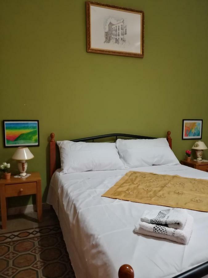 아라고나 La Casa Del Corso B&B 외부 사진